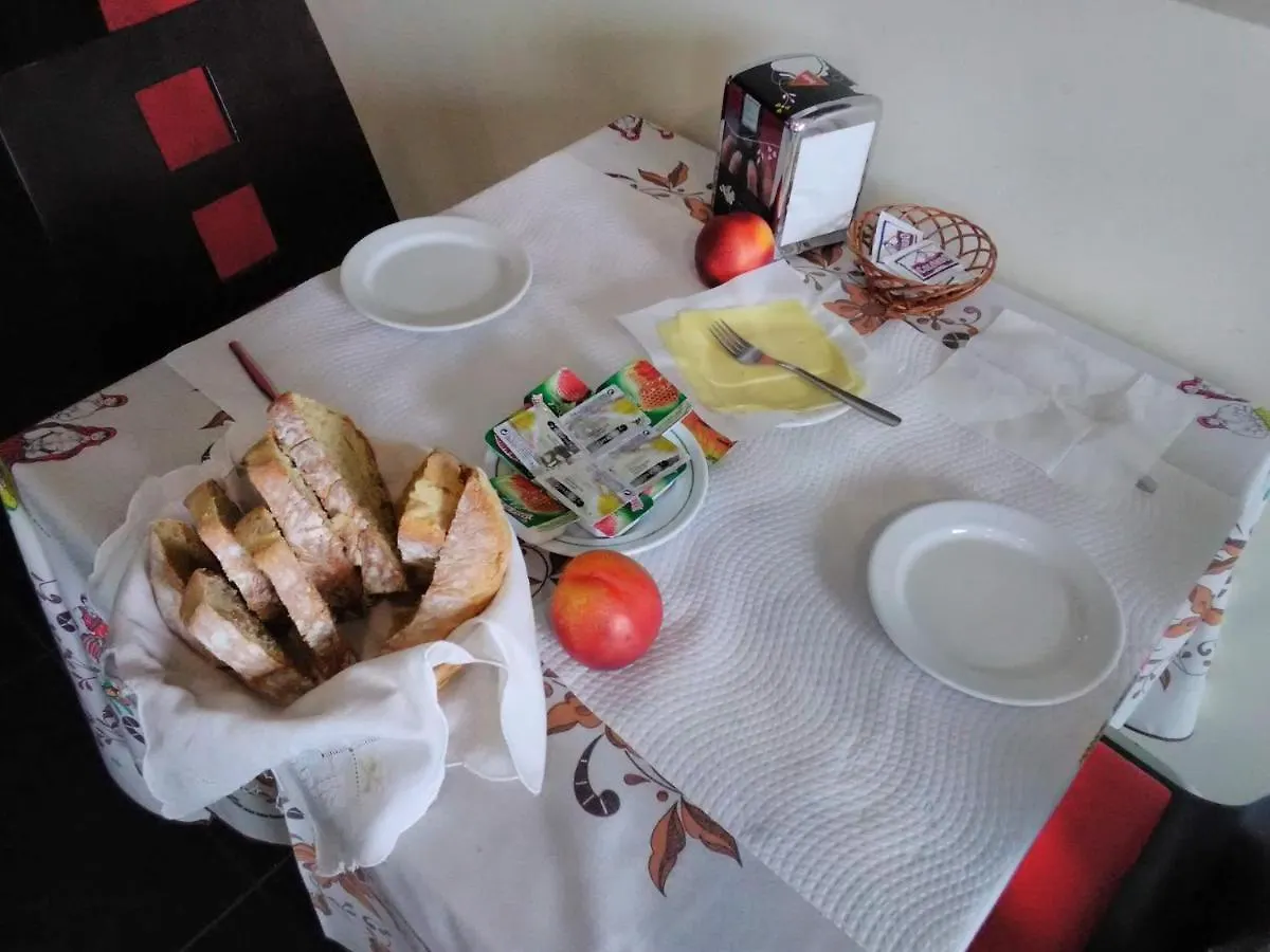 Casa Do Til Acomodação com café da manhã Santana  Portugal